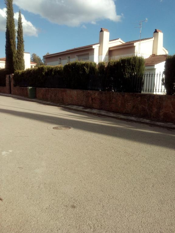 Casa Chalet El Sotillo Cuenca  Bilik gambar